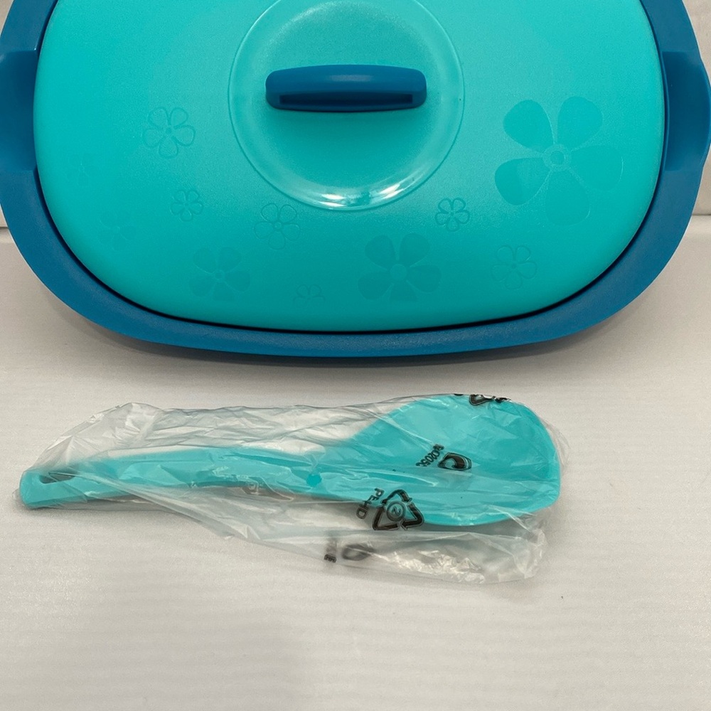 New Tupperware Legacy Essentials Set - Picture 6 of 14